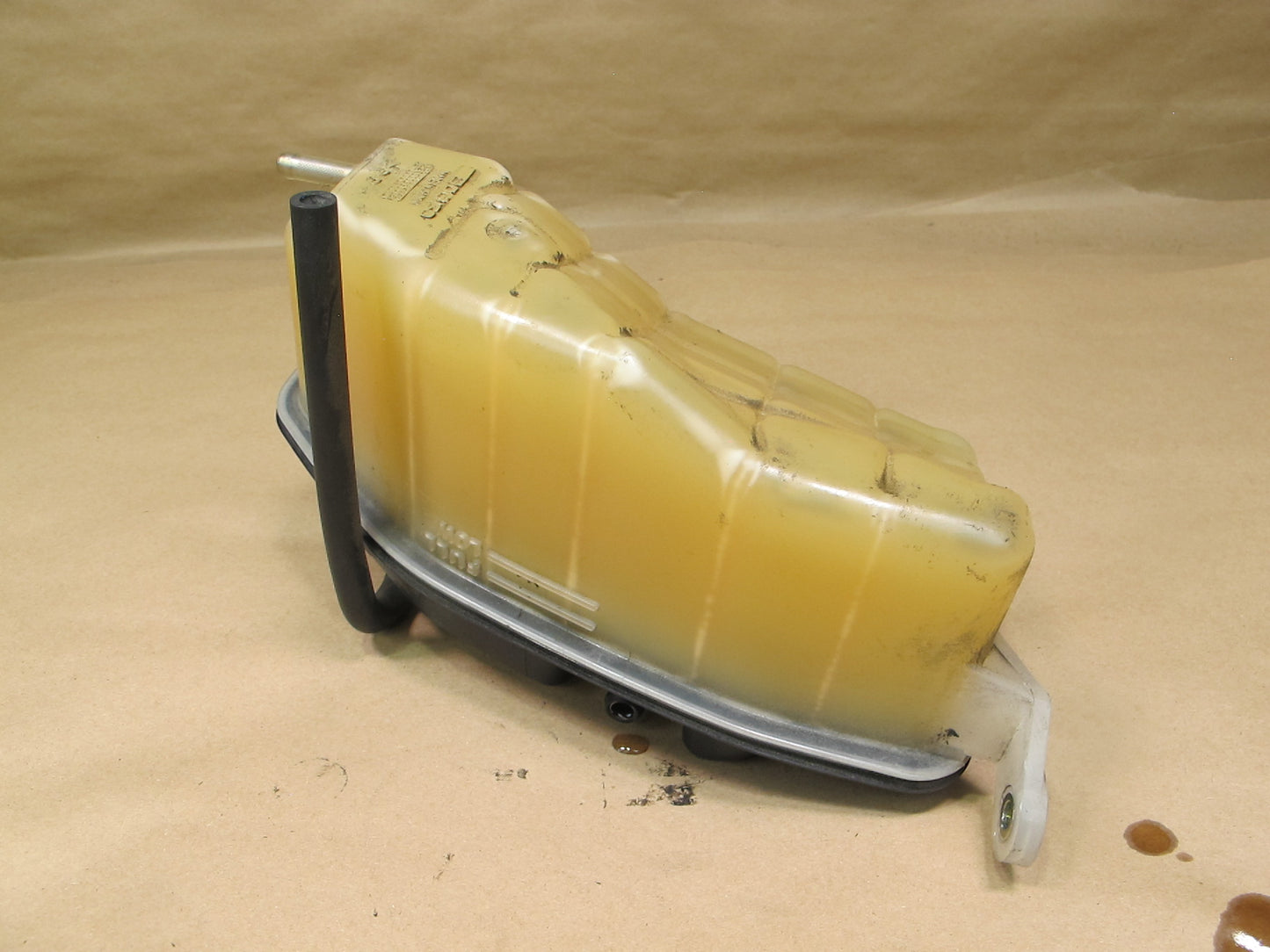 98-00 Lexus UCF20 LS400 Engine Coolant Expansion Overflow Reservoir Tank OEM