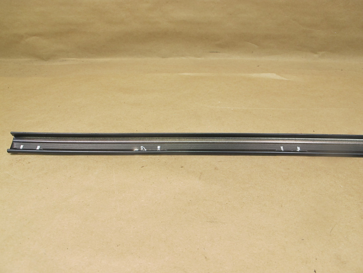 04-10 BMW E64 Convertible Set of 2 Left & Right Exterior A-pillar Molding OEM