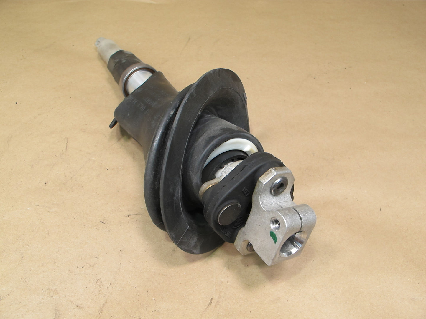 14-18 BMW X5 F15 Center Steering Column Intermediate Shaft w Boot OEM