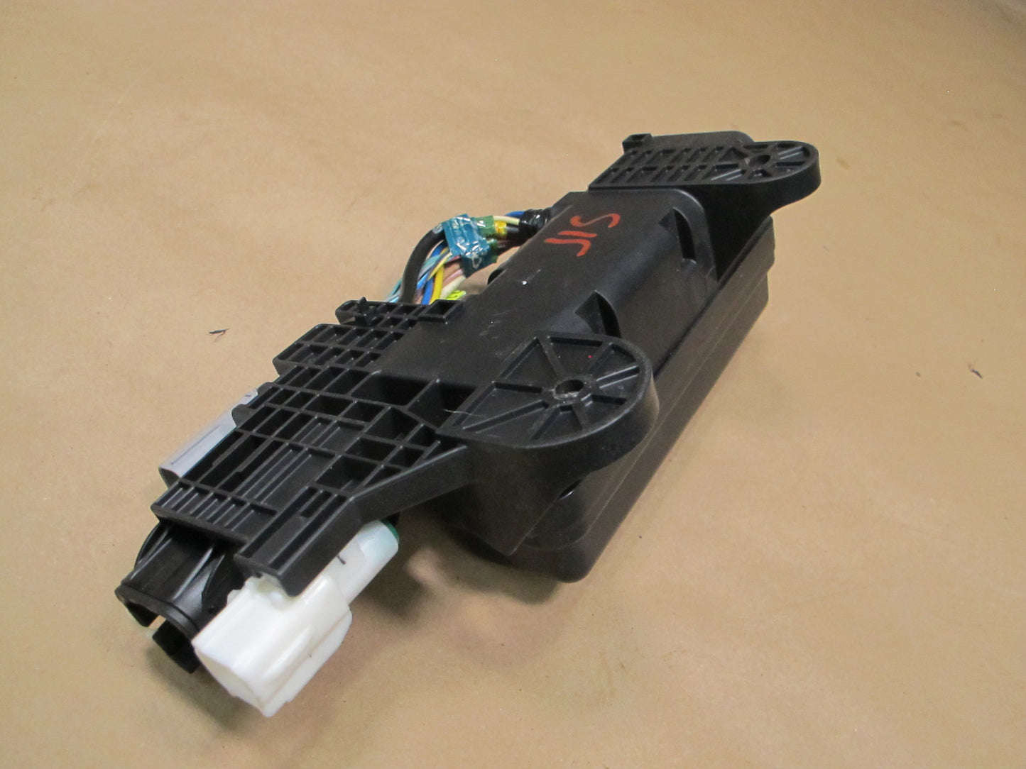 10-15 Lexus IS250 IS350 Convertible Rear Trunk Relay Fuse Junction Box OEM
