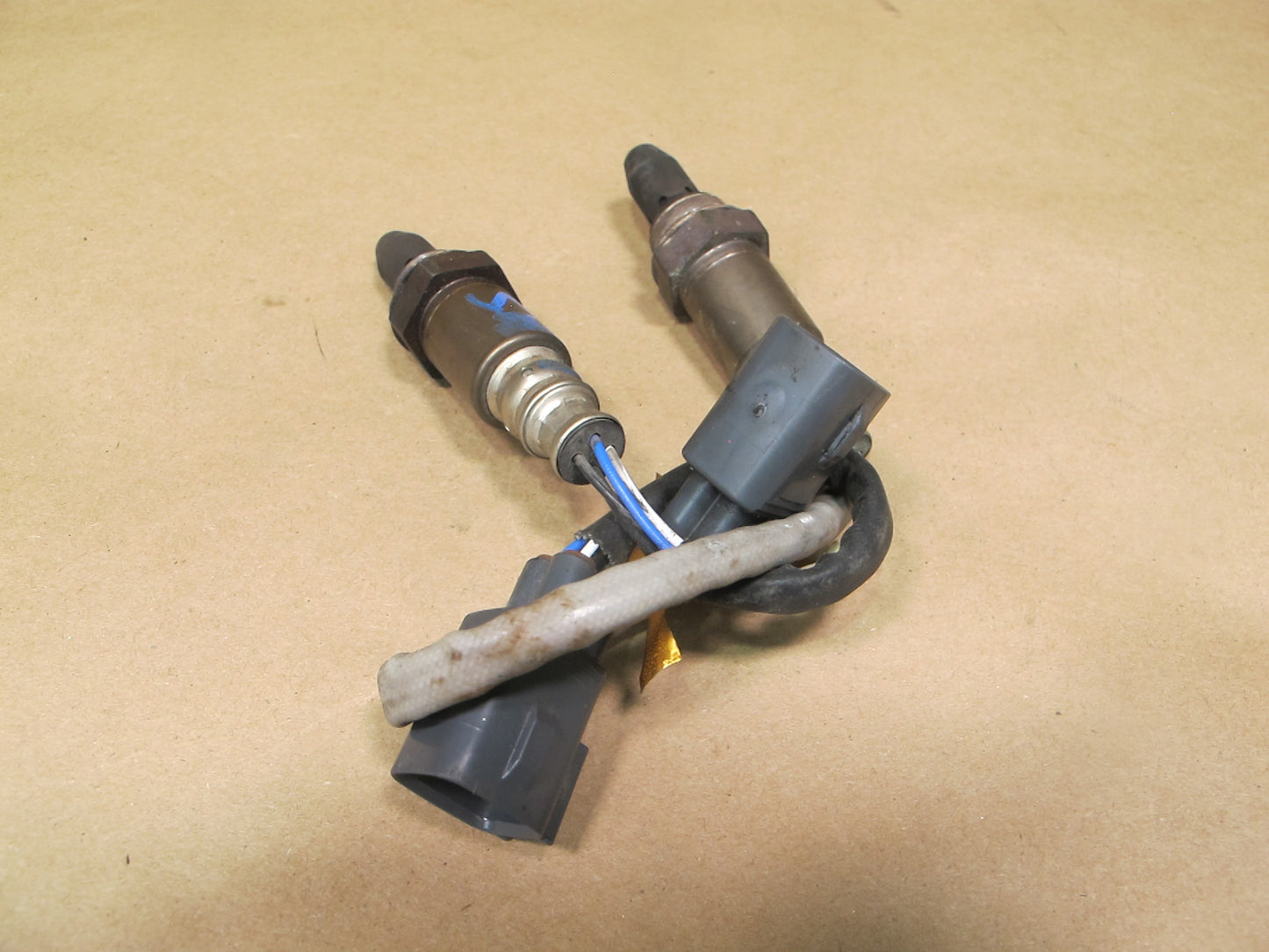 98-00 Lexus UCF20L LS400 Set of 2 Oxygen O2 Lambda Sensor OEM