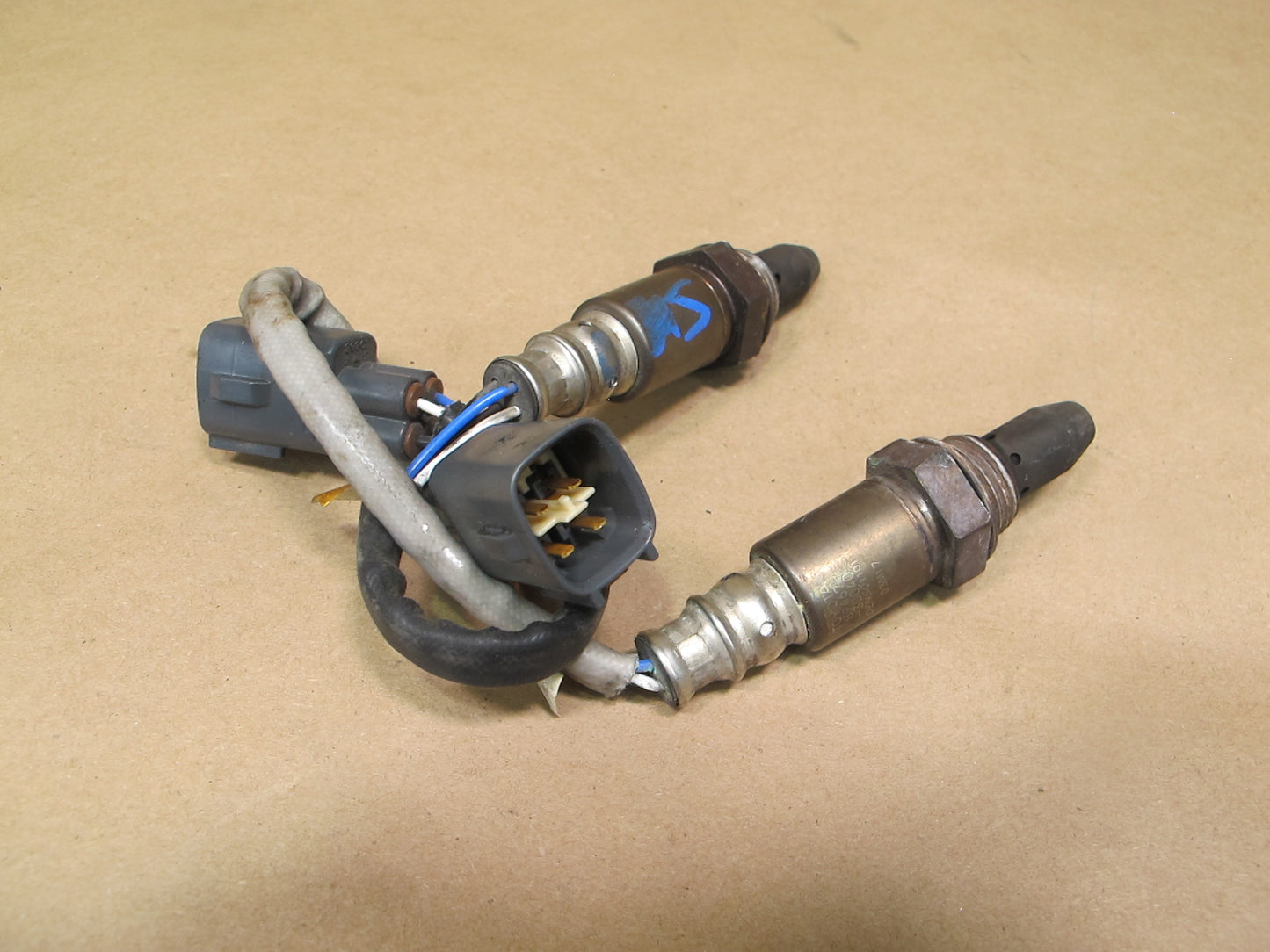 98-00 Lexus UCF20L LS400 Set of 2 Oxygen O2 Lambda Sensor OEM