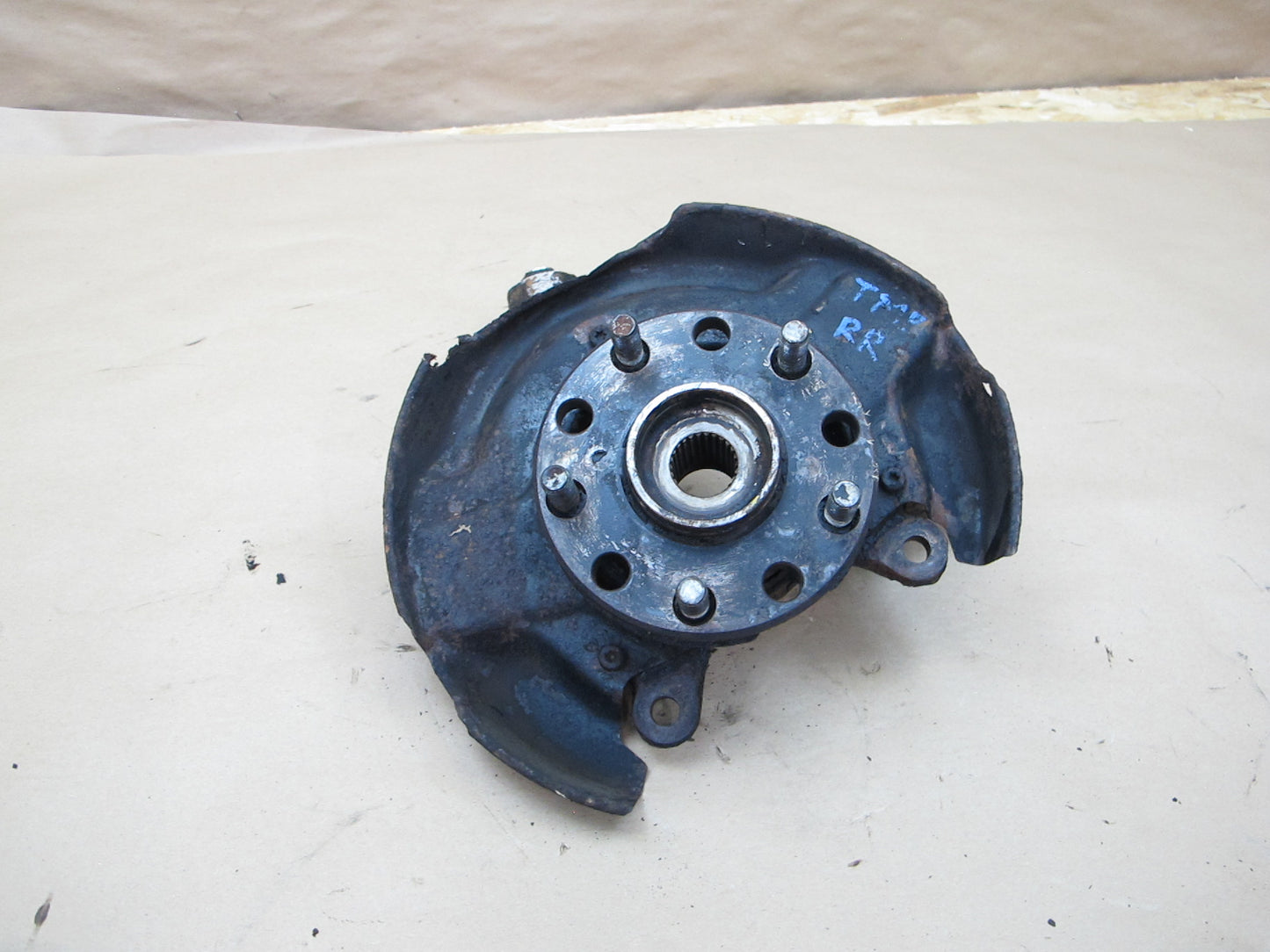 91-95 Toyota SW21L MR2 NON Turbo Rear Right Spindle Knuckle Wheel Hub OEM