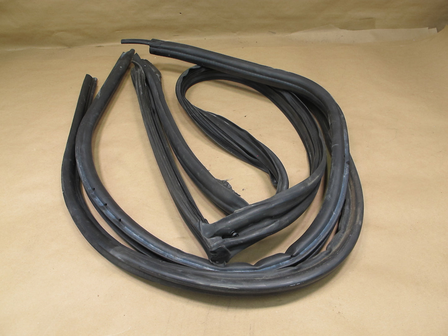 03-08 BMW E85 Z4 Set of 3 Windshield Door Weatherstrip Rubber Seal Cover OEM