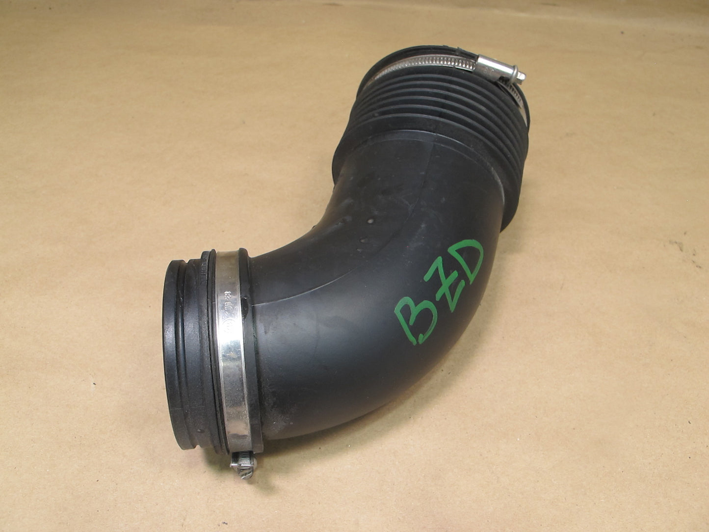 03-05 BMW E85 Z4 3.0L M54 Air Intake Hose Pipe Duct Rubber Boot 7514874 OEM