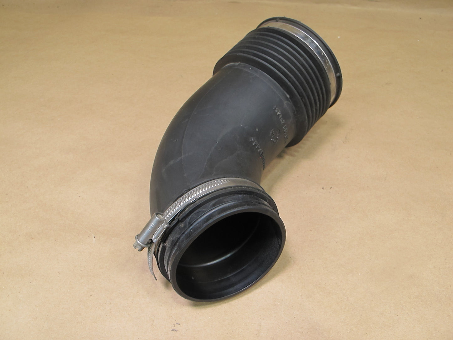 03-05 BMW E85 Z4 3.0L M54 Air Intake Hose Pipe Duct Rubber Boot 7514874 OEM