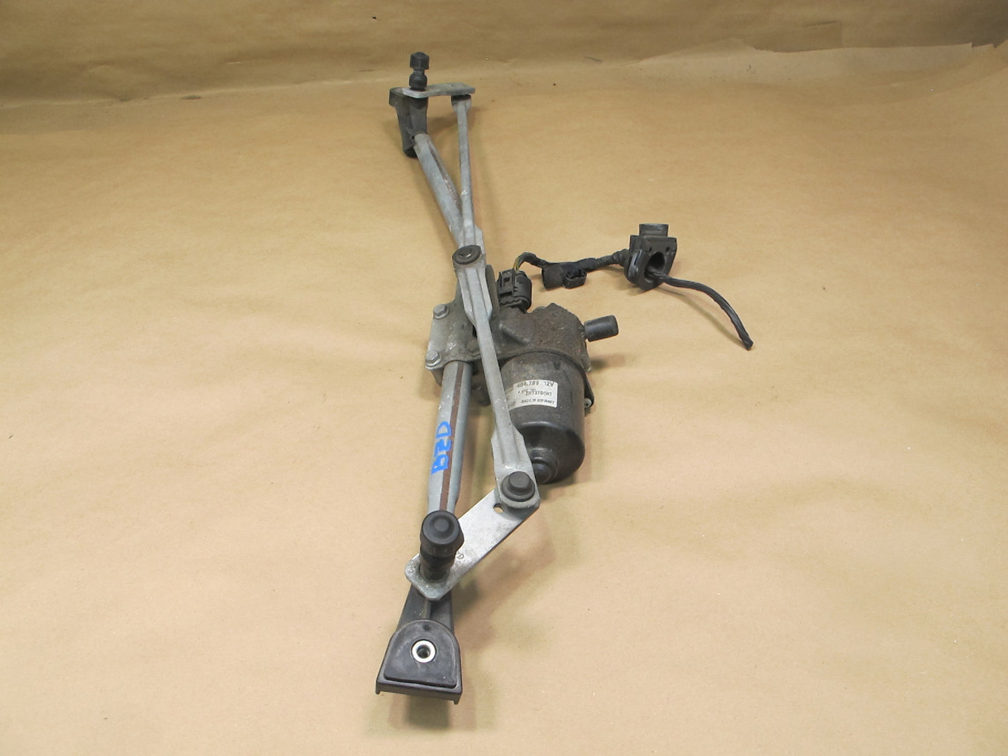 03-08 BMW E86 E85 Z4 Windshield Wiper Transmission Linkage w Motor OEM