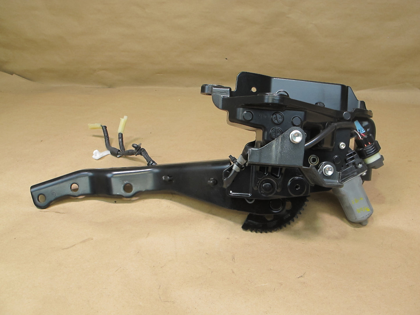 10-15 Lexus IS250 IS350 Convertible Rear Left TOP Roof Hinge w Motor OEM