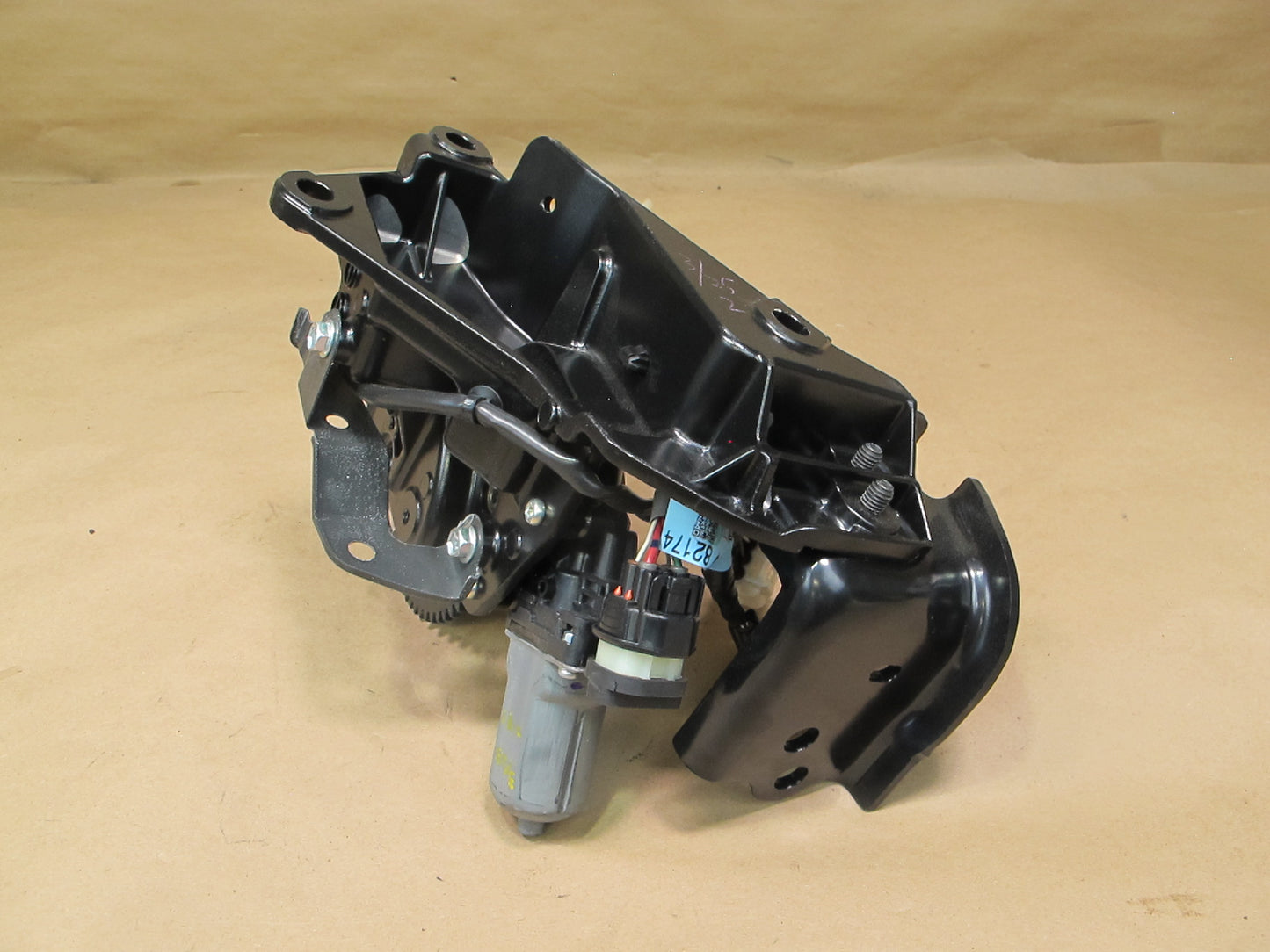 10-15 Lexus IS250 IS350 Convertible Rear Left TOP Roof Hinge w Motor OEM