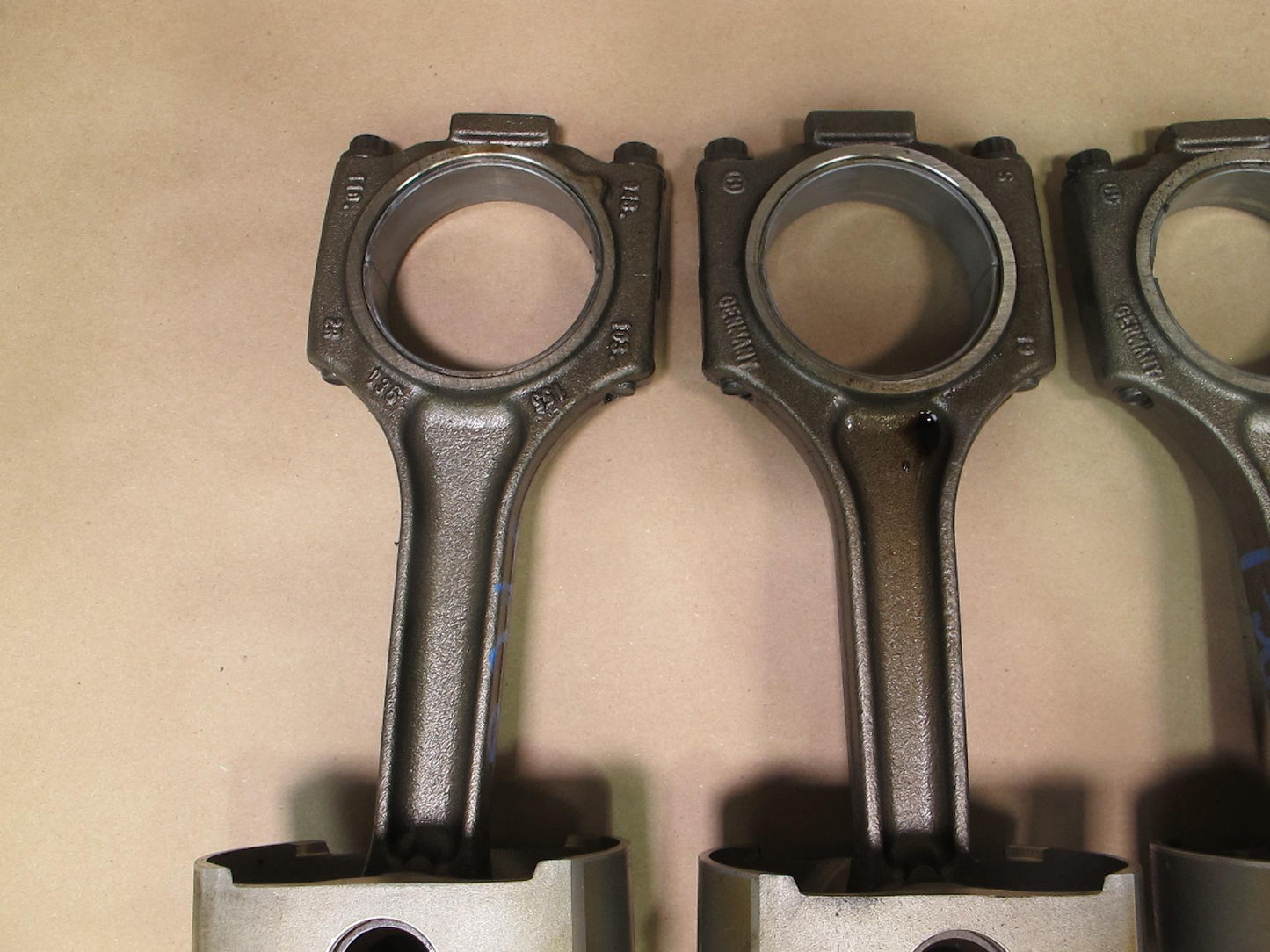 2003-2006 Porsche Cayenne 955 Turbo M48.50 Engine Piston Connecting Rod Set of 8