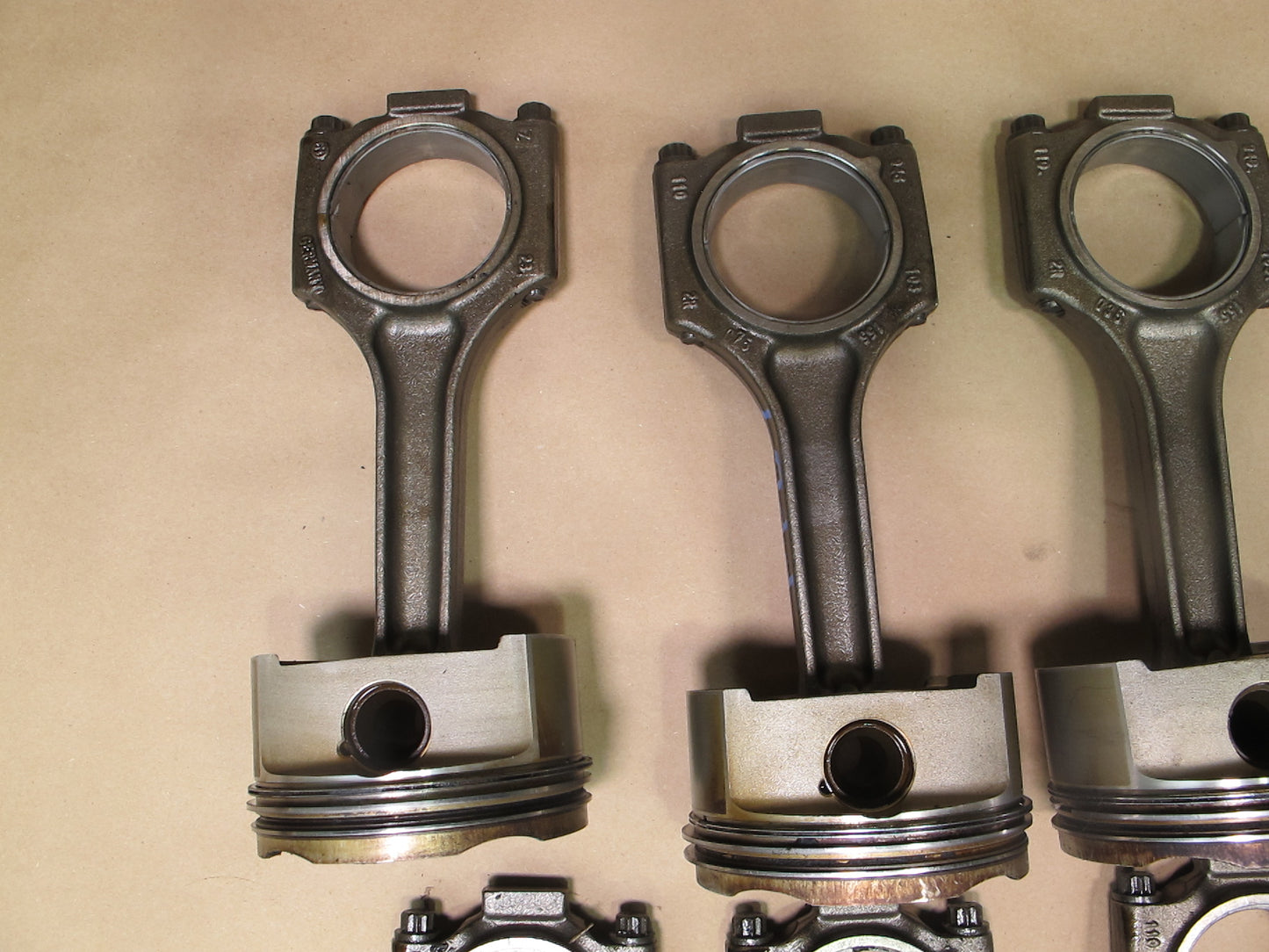 2003-2006 Porsche Cayenne 955 Turbo M48.50 Engine Piston Connecting Rod Set of 8