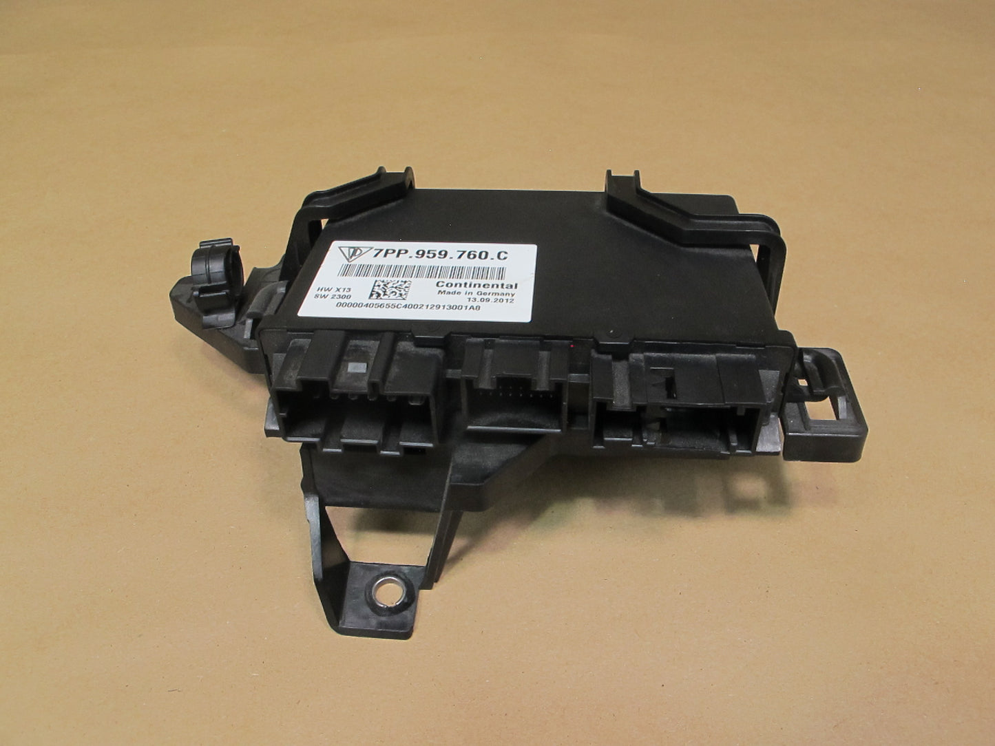 2013 Porsche Cayenne 958 Front Left Driver Side Seat Control Module 7PP959760C