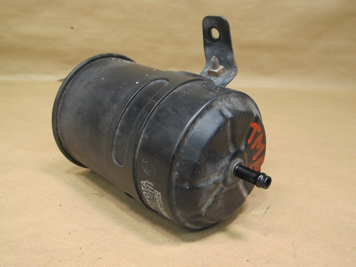 91-92 Toyota SW21L MR2 2.2L Fuel Evap Vapor Charcoal Canister 77740-17020 OEM