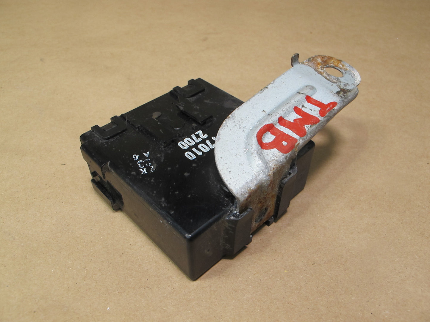 91-92 Toyota SW21L MR2 Headlight Retractor Control Module 85964-20050 OEM