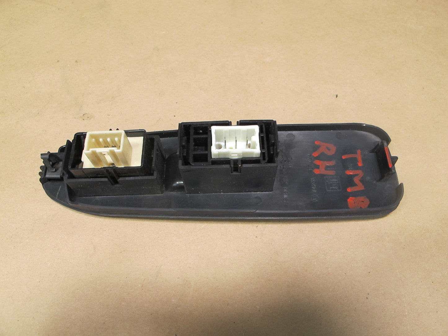 91-95 Toyota SW21L MR2 Right Door Window Switch OEM