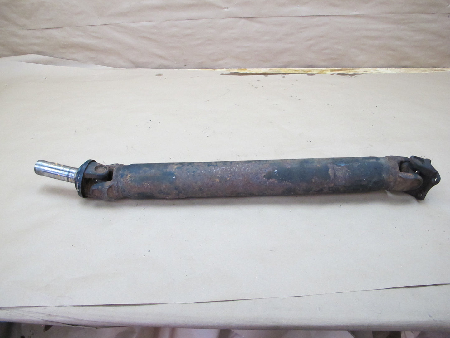 84-86 Nissan Z31 300ZX 2+0 NON Turbo M/T Manual Drive Shaft Driveshaft OEM