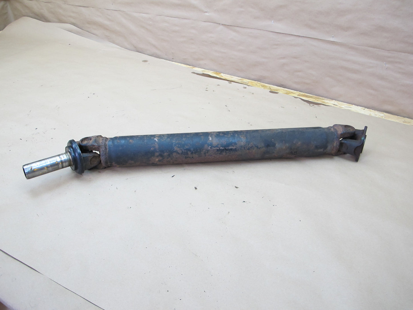 84-86 Nissan Z31 300ZX 2+0 NON Turbo M/T Manual Drive Shaft Driveshaft OEM