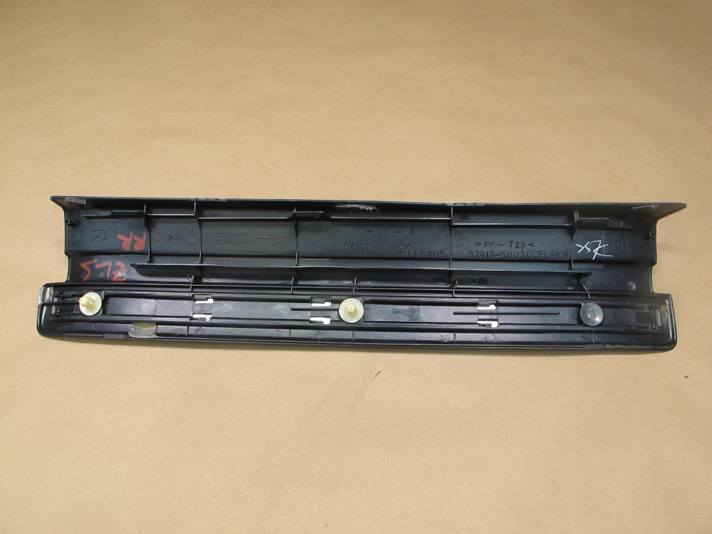 95-00 Lexus UCF20L LS400 Set of 2 Rear Door Step Sill Trim Cover  OEM