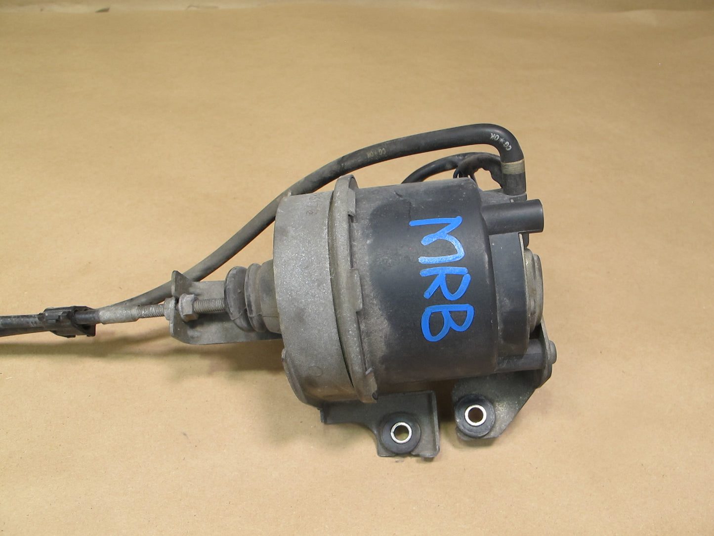 89-91 Mazda FC3S RX7 Cruise Control Servo Actuator X4T15176 OEM