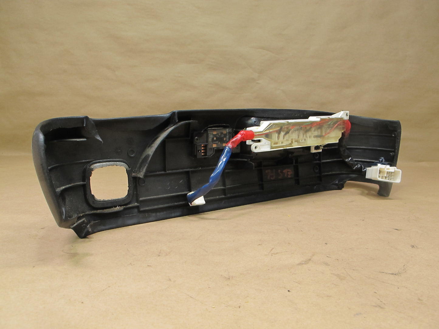 98-00 Lexus UCF20L LS400 Front  Left Seat Adjust Trim Cover Panel Set OEM