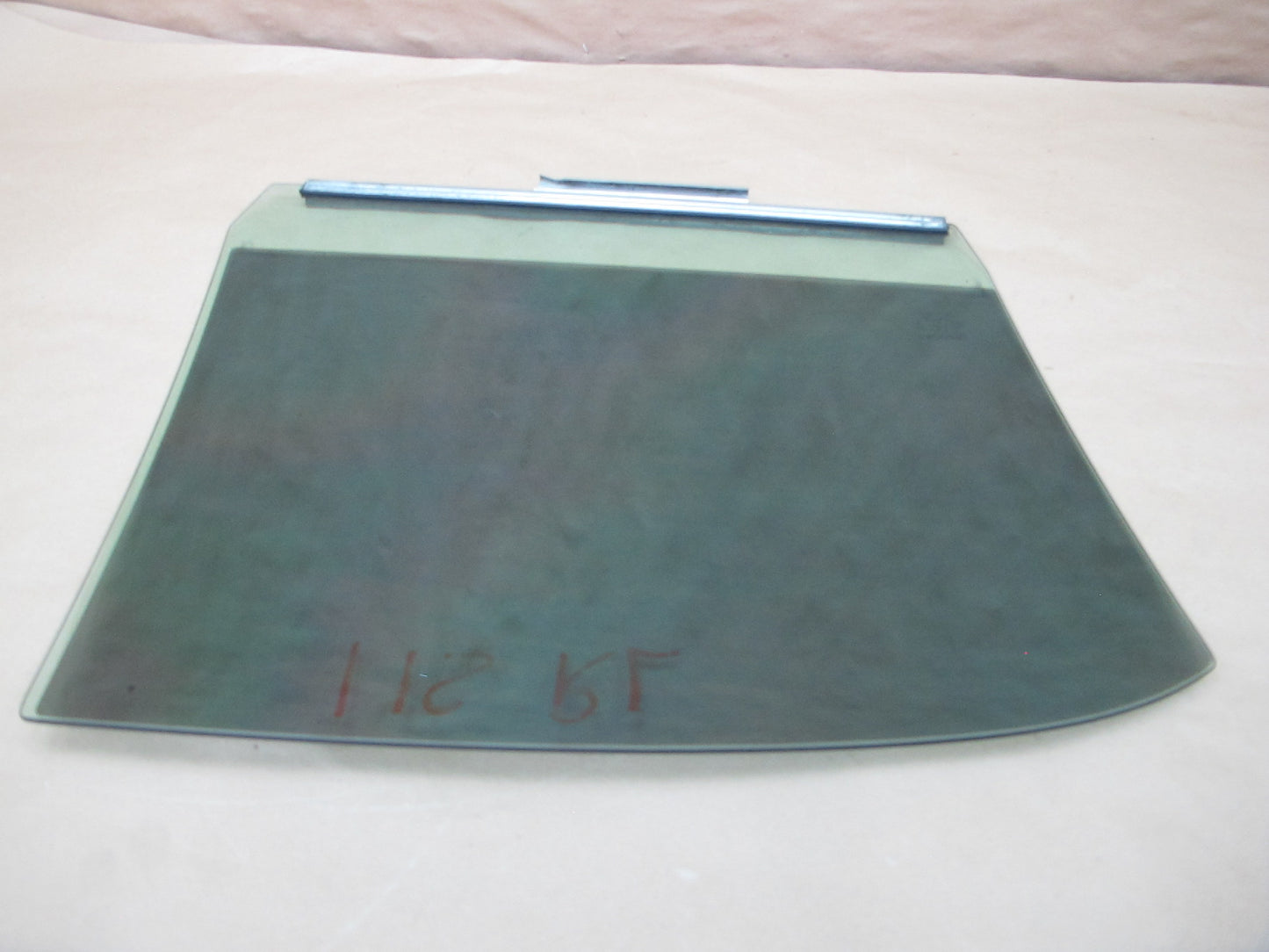 01-05 Lexus JCE10 IS300 Sedan Rear Left Door Glass Window Tinted OEM