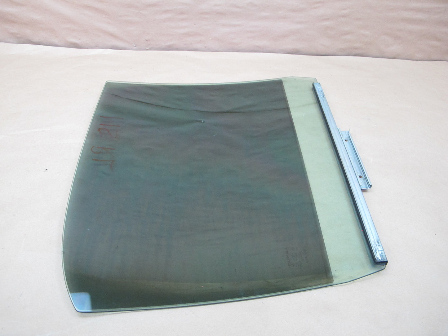 01-05 Lexus JCE10 IS300 Sedan Rear Left Door Glass Window Tinted OEM