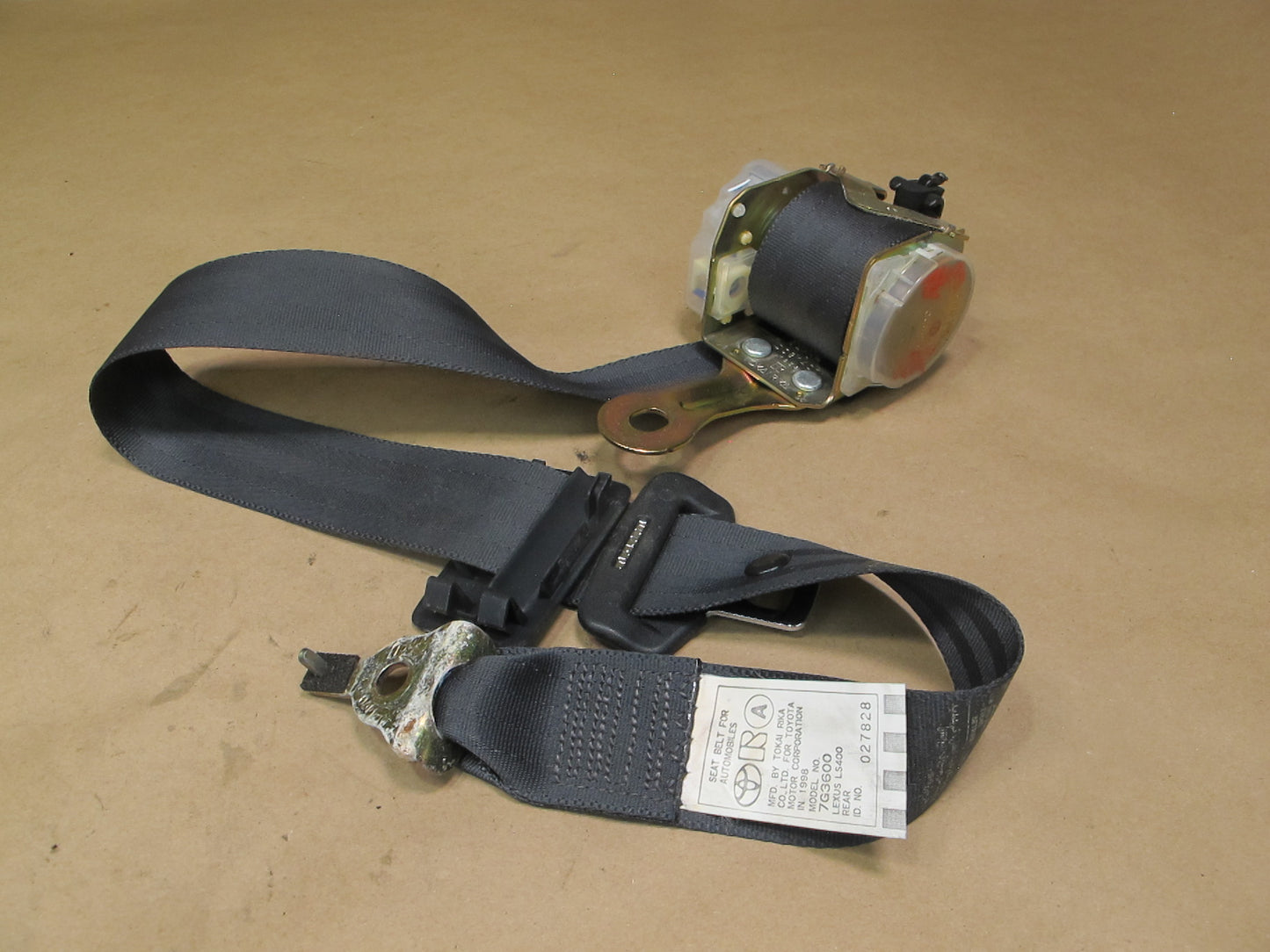98-00 LEXUS LS400 REAR RIGHT CENTER LEFT SIDE SEATBELT RETRACTOR SET OEM