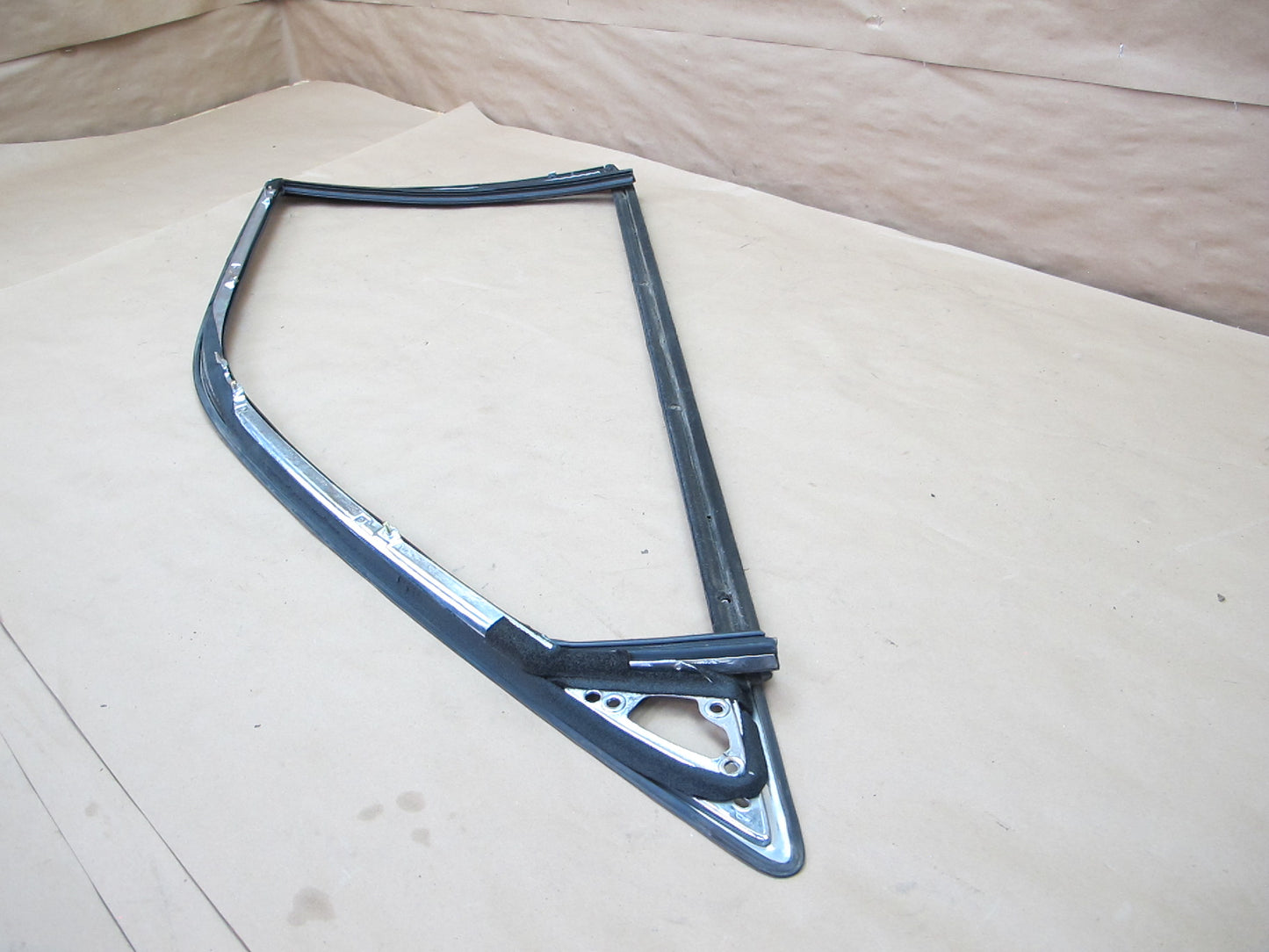 95-00 Lexus UCF20 LS400 Set of 2 Front Door Window Frame Trim Molding OEM
