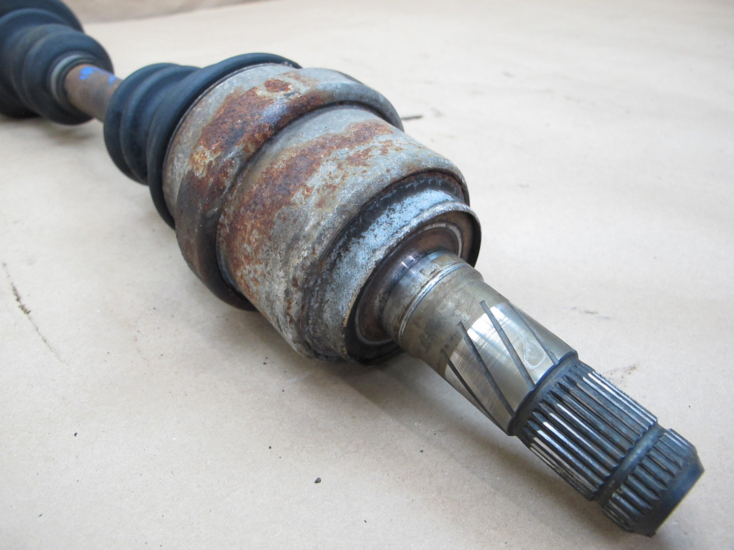 84-89 Nissan Z31 300ZX NON Turbo Rear Right Axle Shaft OEM