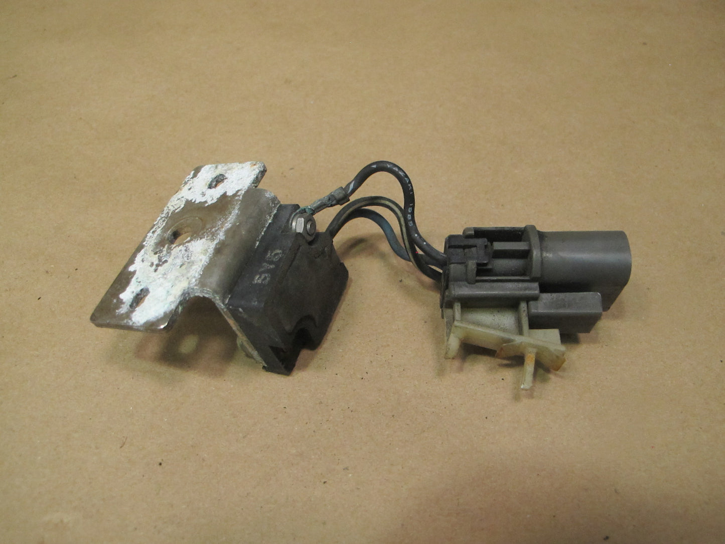 84-86 Nissan Z31 300ZX Ignition Module Transistor Unit OEM