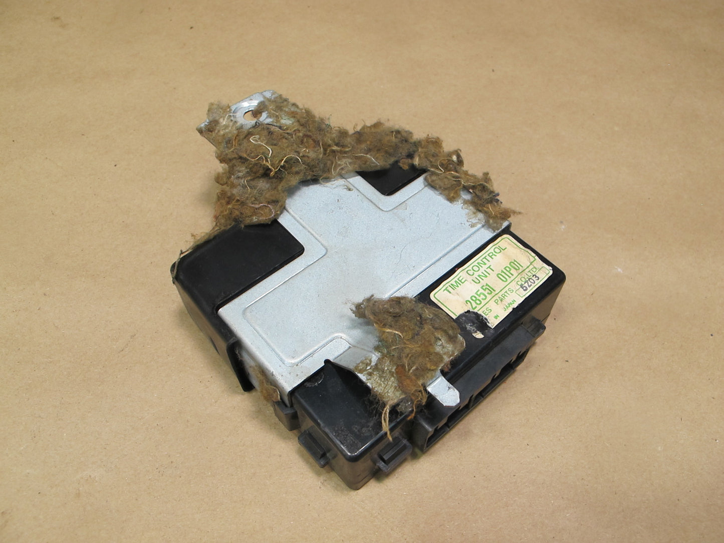 86-89 Nissan Z31 300ZX Time Control Module Unit 28551-01P01 OEM