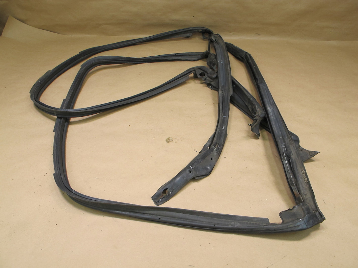 85-89 Nissan Z31 300ZX 2+0 Set of 4 T-top Trim Gasket Seal Cover OEM