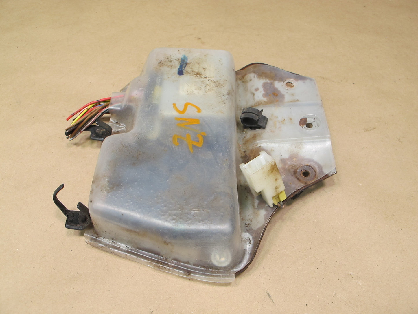 84-86 Nissan Z31 300ZX Theft Warning & Locking Control Module 28591-01P51 OEM