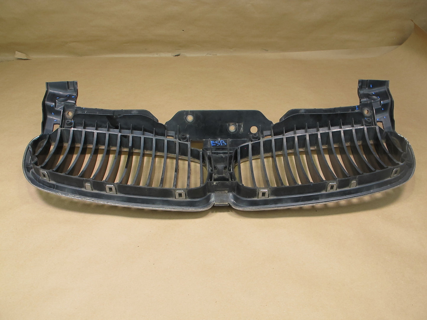 03-08 BMW E65 E66 7-SERIES Front Hood Chrome  Kidney Grille OEM