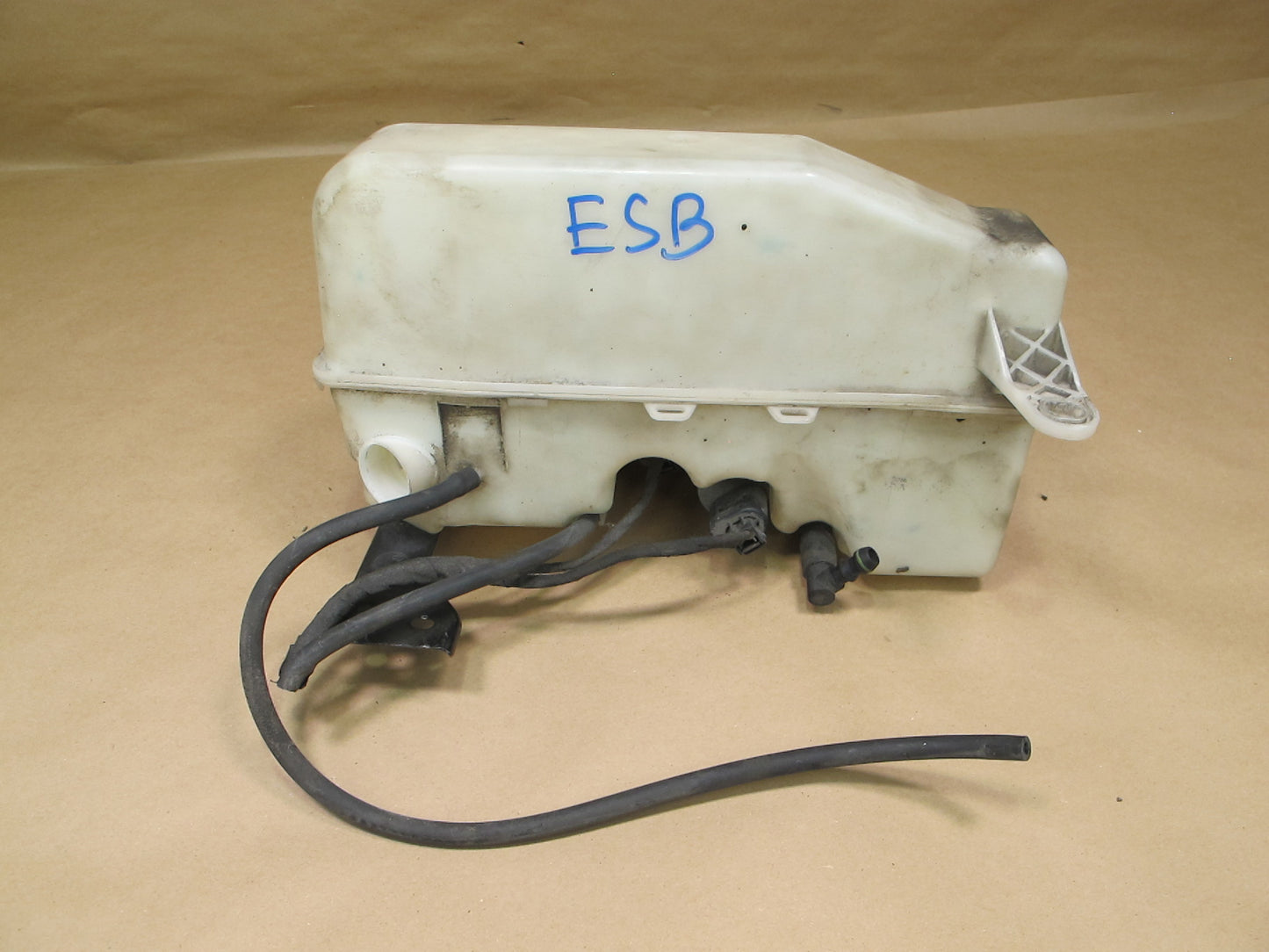 03-08 BMW E65 E66 7-SERIES Windshield Washer Fluid Reservoir Tank w Pumps OEM