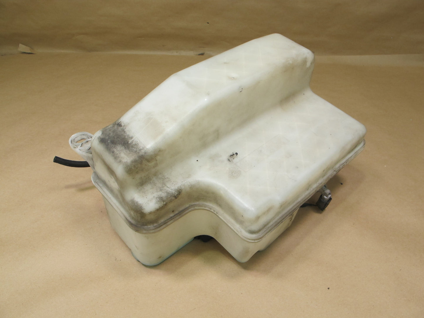 03-08 BMW E65 E66 7-SERIES Windshield Washer Fluid Reservoir Tank w Pumps OEM