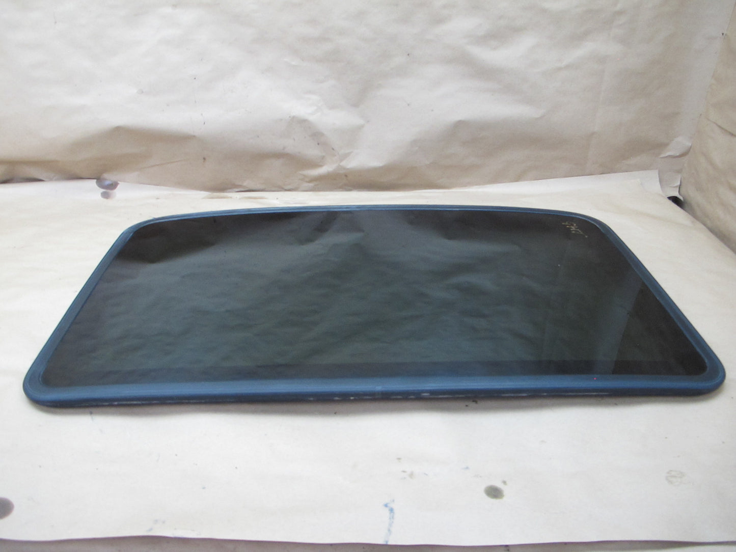 2003-2009 Hummer H2 Front Upper Sunroof Glass Window Panel