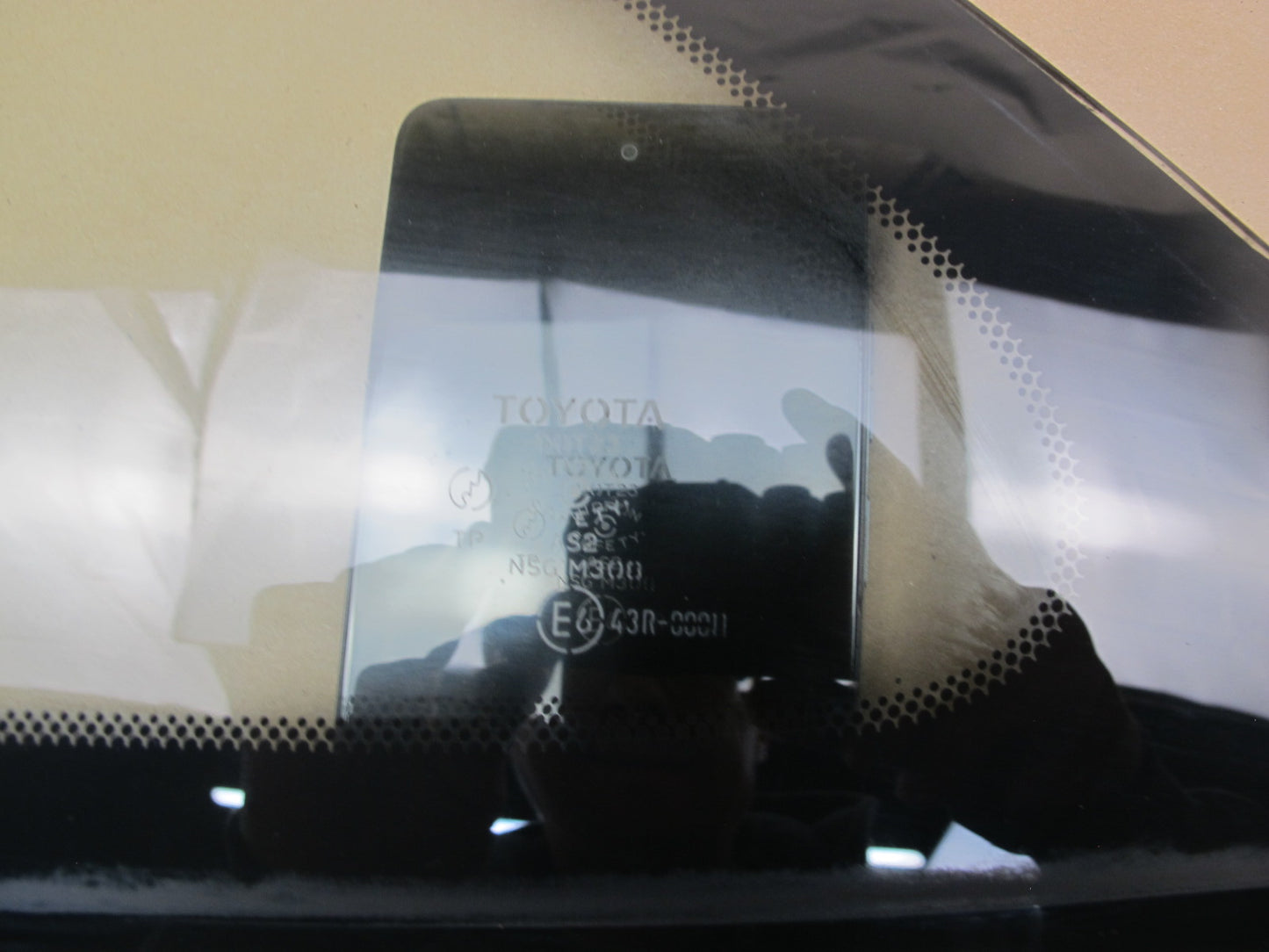 97-00 Lexus UZZ30 SC300 SC400 Rear Left Quarter Glass Window OEM
