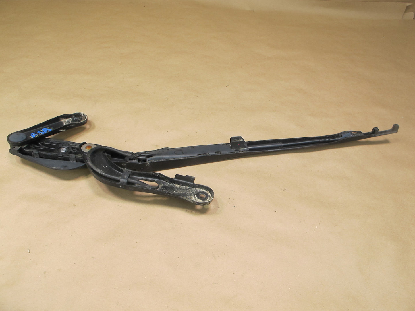 03-08 BMW E65 E66 7-SERIES Set of 2 Front Windshield Wiper Arm OEM