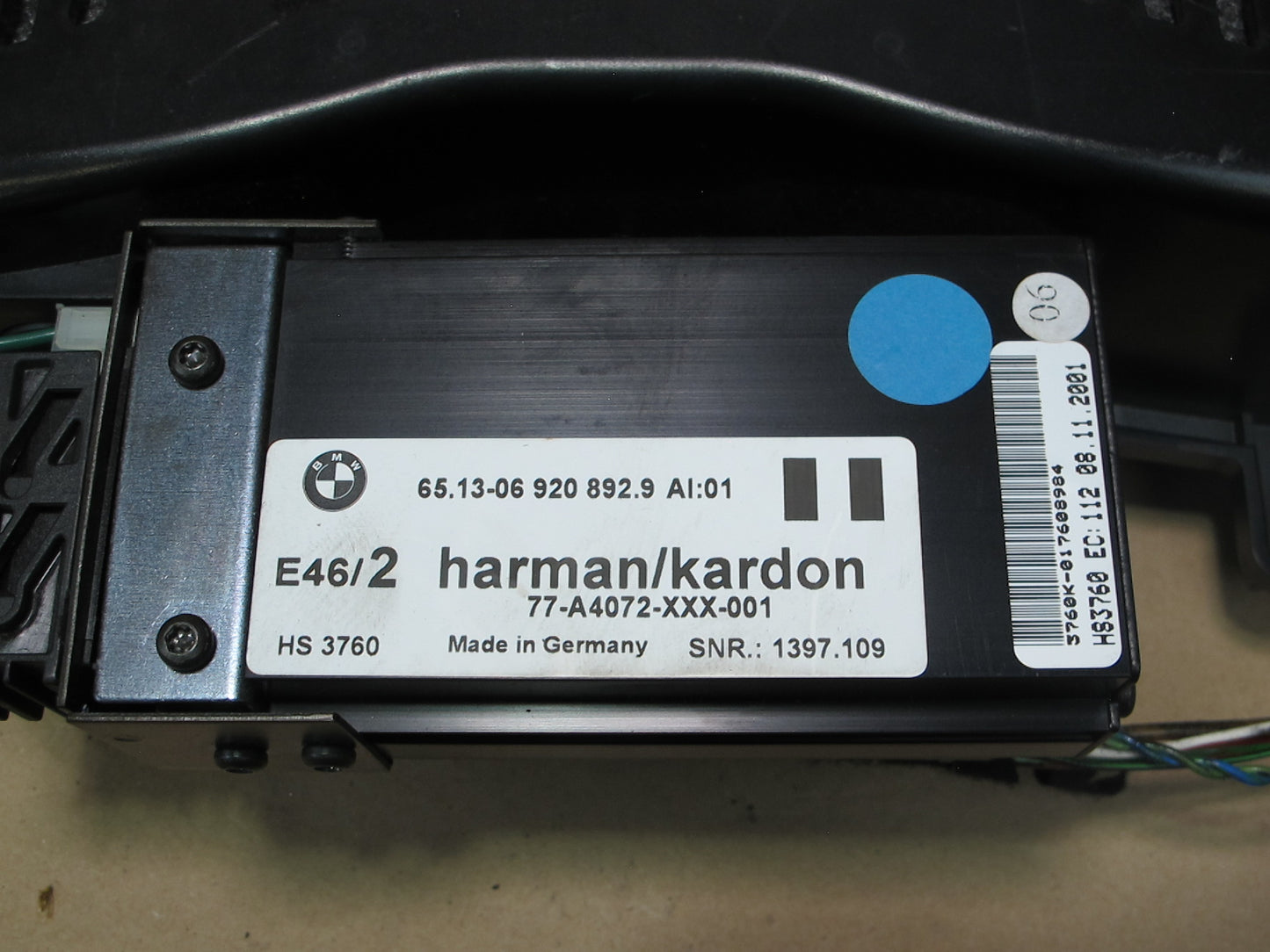 01-06 BMW E46 Coupe Convertible Rear Harman Kardon Subwoofer Speaker Box OEM