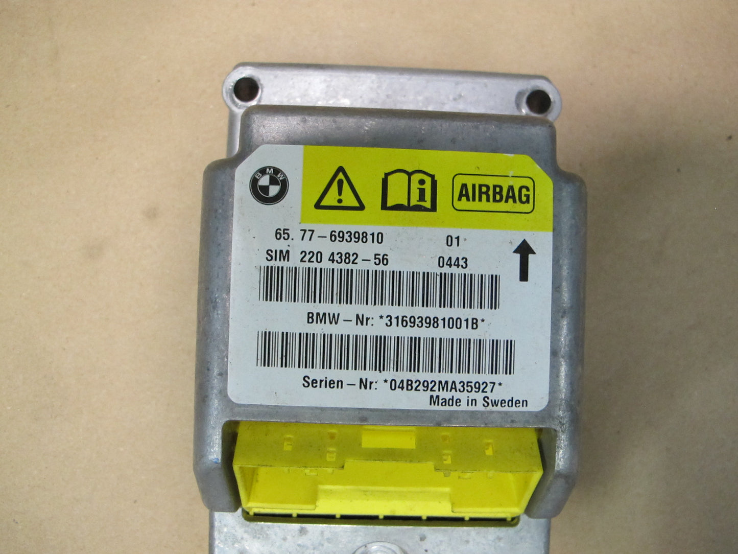 03-05 BMW E85 Z4 SRS AIRBAG CONTROL MODULE UNIT 6939810 OEM