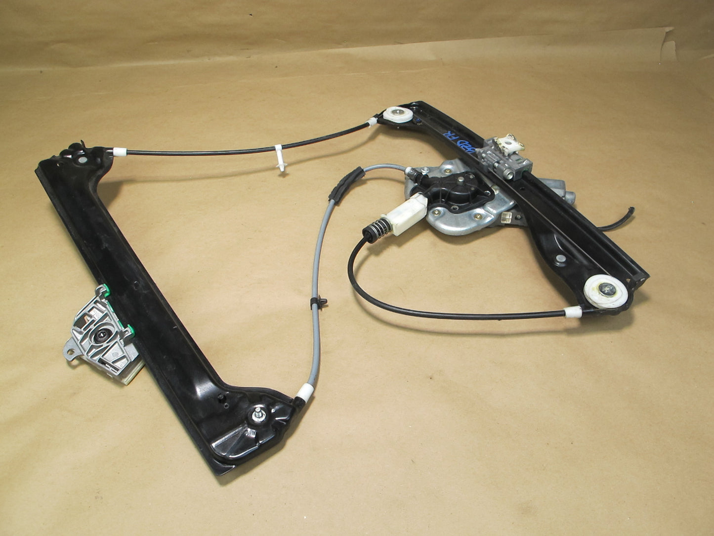 04-06 BMW E85 Z4 Right Passenger Door Window Regulator w Motor OEM