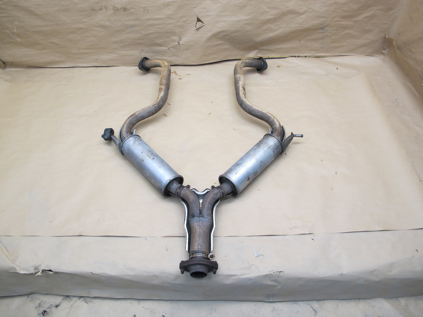 92-97 Lexus UZZ30 SC400 Front Exhaust Pipe Resonator OEM