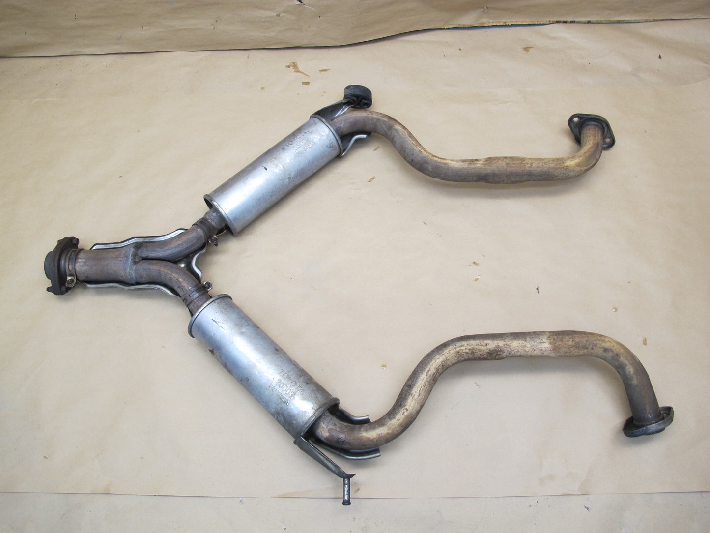 92-97 Lexus UZZ30 SC400 Front Exhaust Pipe Resonator OEM