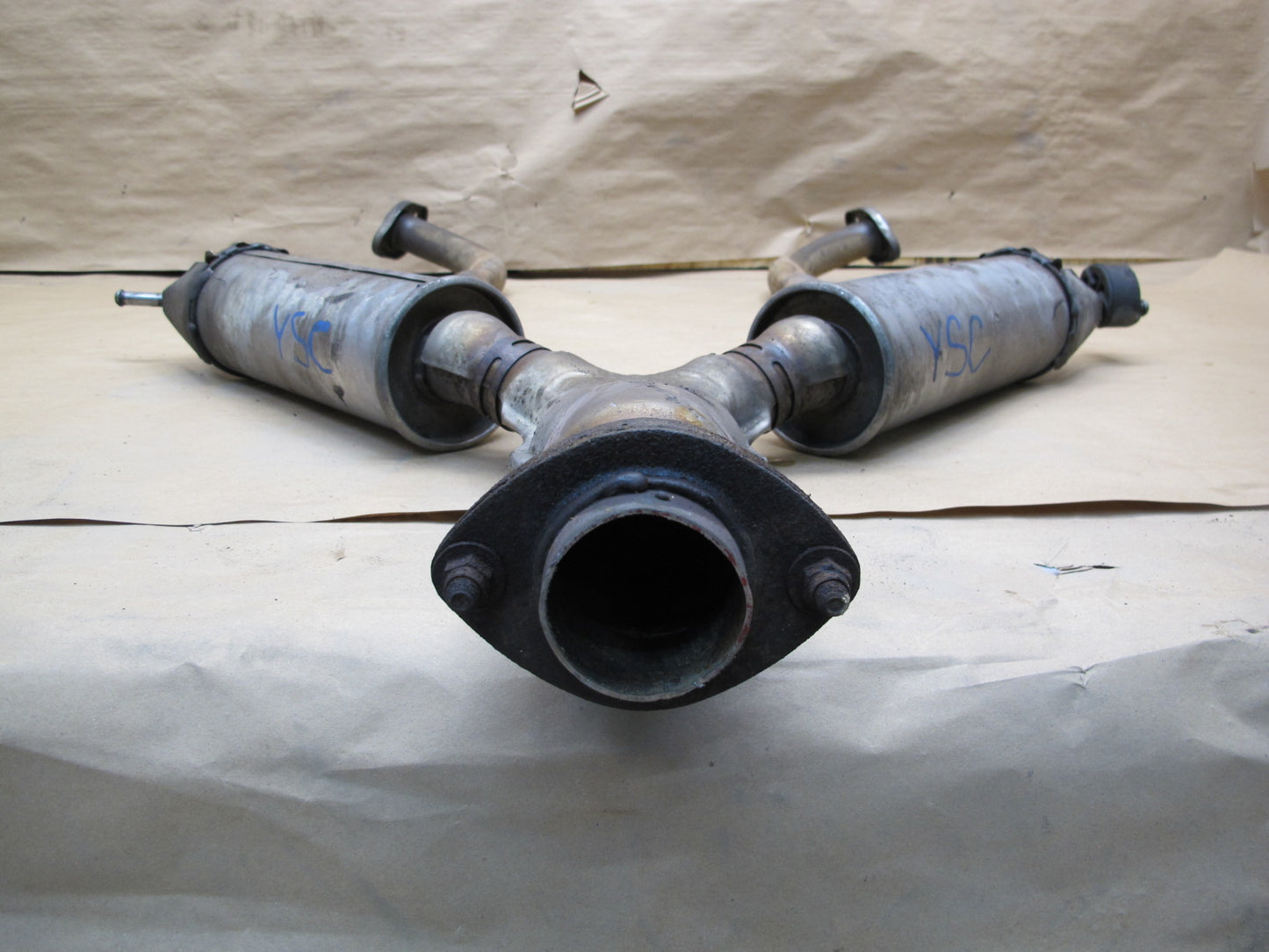 92-97 Lexus UZZ30 SC400 Front Exhaust Pipe Resonator OEM