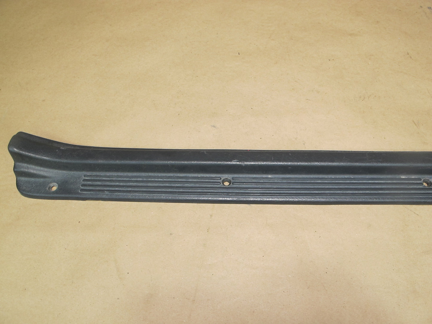 90-96 Nissan Z32 300ZX 2+0 Set of 2 Door Scuff Sill Plate Trim OEM