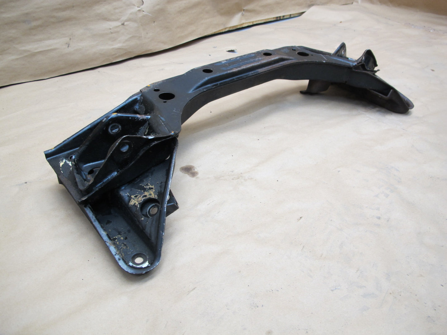 83-87 BMW E24 E28 Front Suspension Crossmember Subframe Axle Support OEM