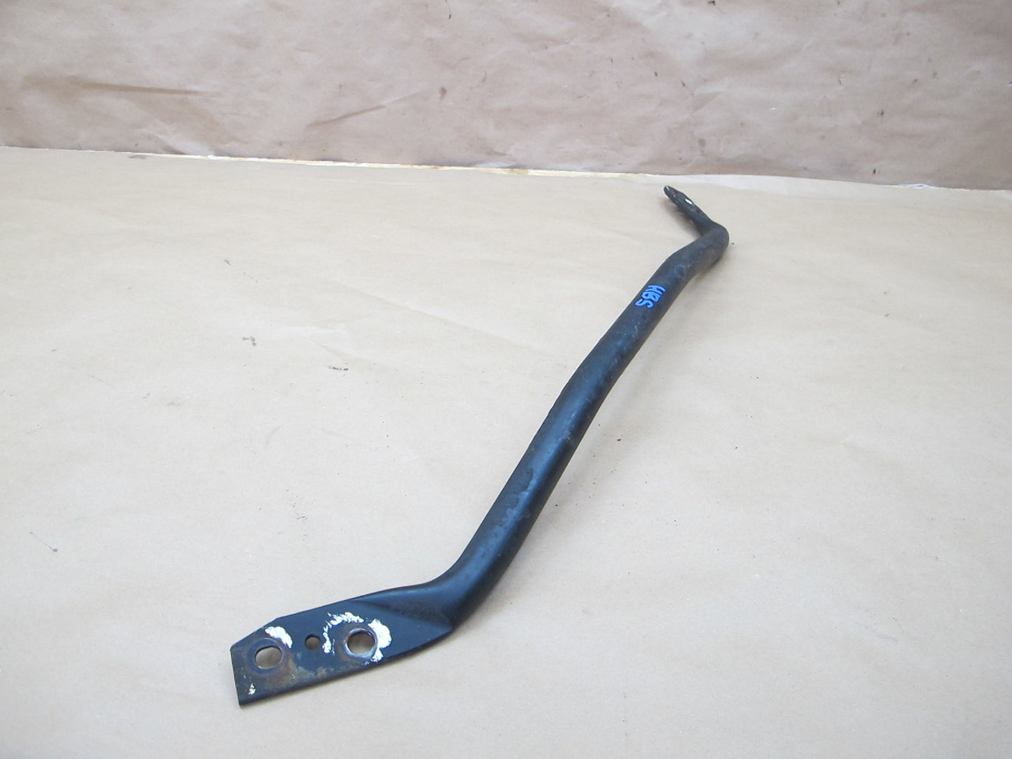 83-89 BMW E24 E28 Front Axle Subframe Crossmember Stabilizer Bar Rod OEM