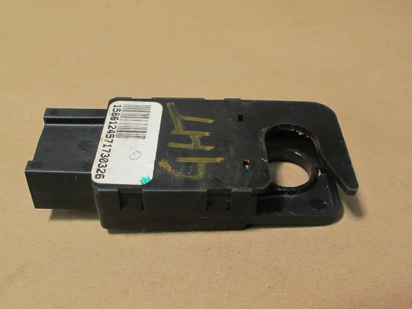 2008-2009 Hummer H2 Brake Stop Light Lamp Switch Sensor 15861245