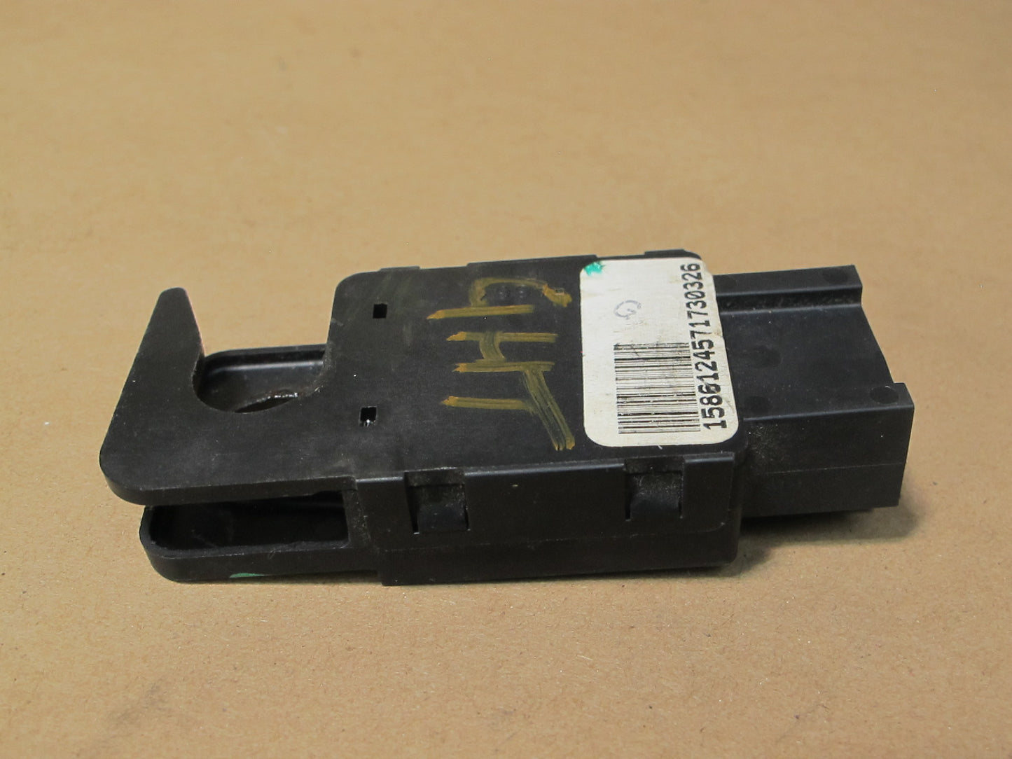 2008-2009 Hummer H2 Brake Stop Light Lamp Switch Sensor 15861245